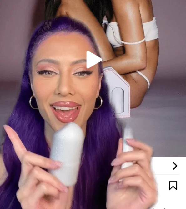 @mianalauren