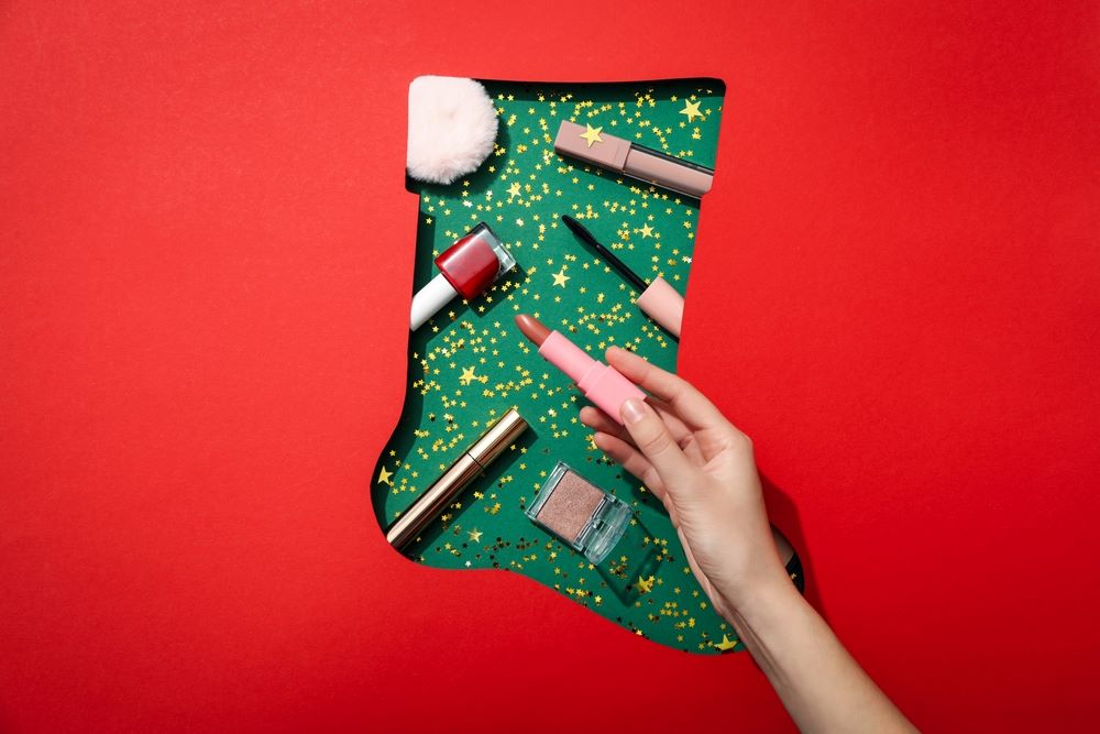 Find the best Christmas deals for beauty and cosmetics.