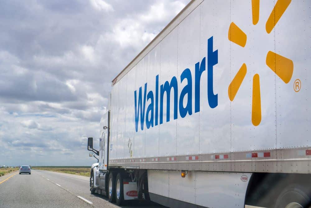 Does Walmart ship to Canada?