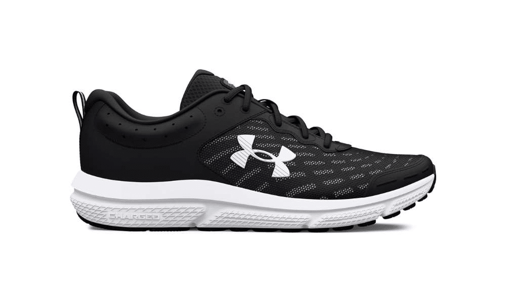 Under Armour running shoes in black.